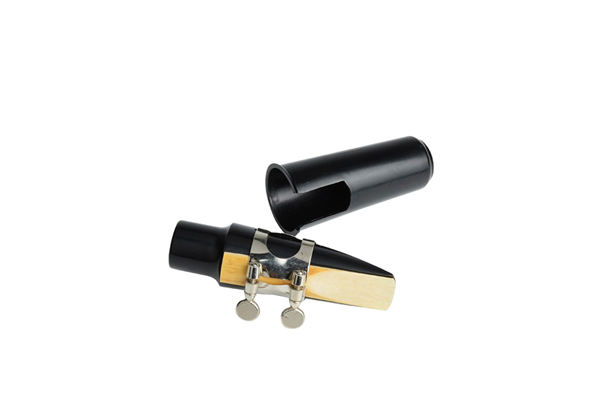 ZYSM-005  Alto Saxophone Mouthpiece Kit with Ligature,One Reed and Plastic Cap-Gold