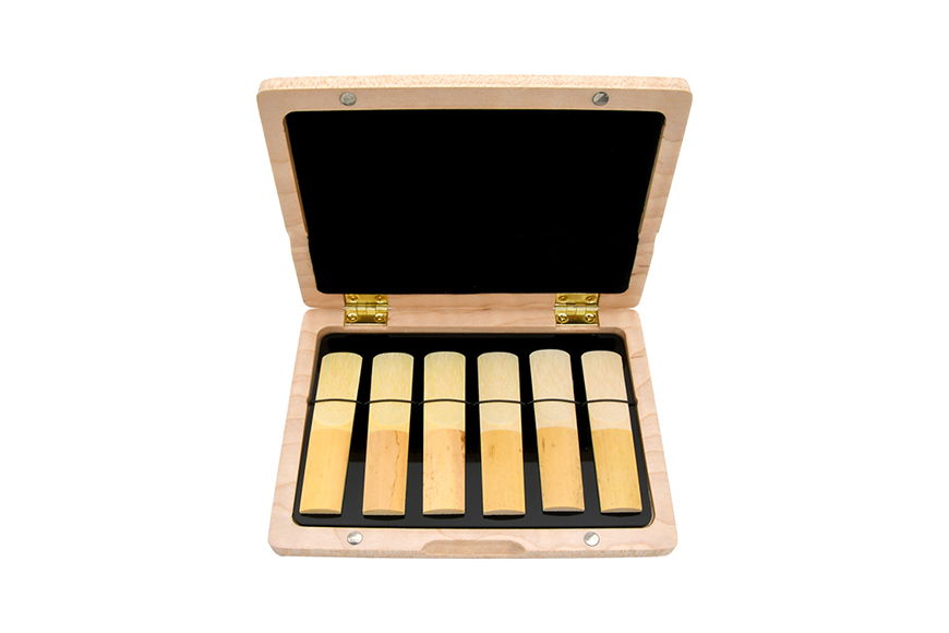 ZYSS-W01 best reed cases for saxophone