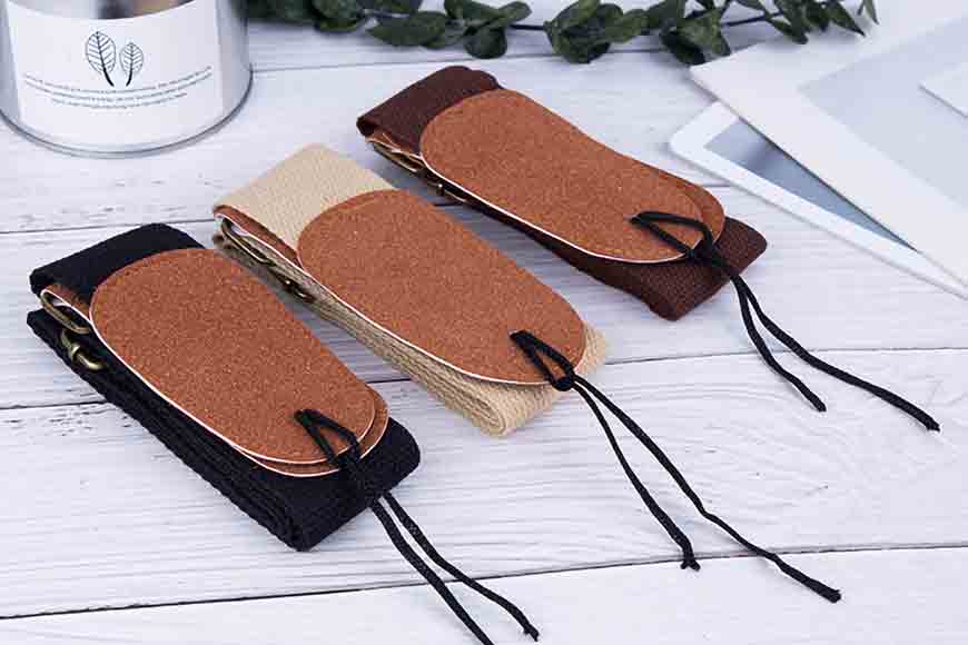 Acoustic Guitar Strap, Shoulder Straps with Leather Ends for Electric & Bass Guitars with Button & 2 Locks