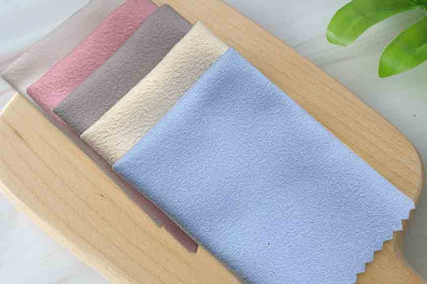 Plush Cloths for Musical Instruments