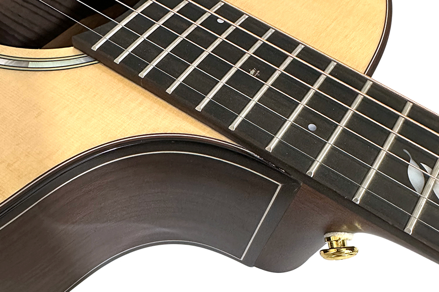 Spruce Acoustic Guitar  ZYNMJF6
