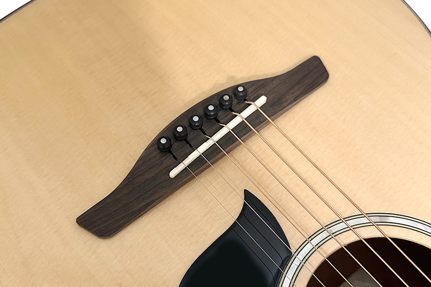 ZYNMM3 Solid Stika Spruce Acoustic Guitar