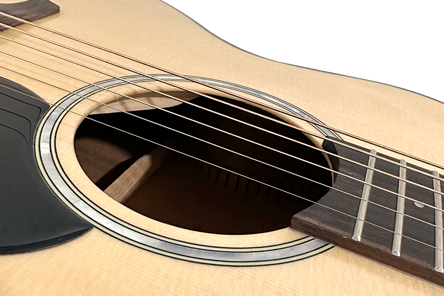ZYNMM3 Solid Stika Spruce Acoustic Guitar